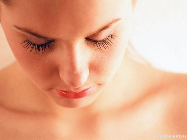 Фото девушки к статье о кондиломах у женщин